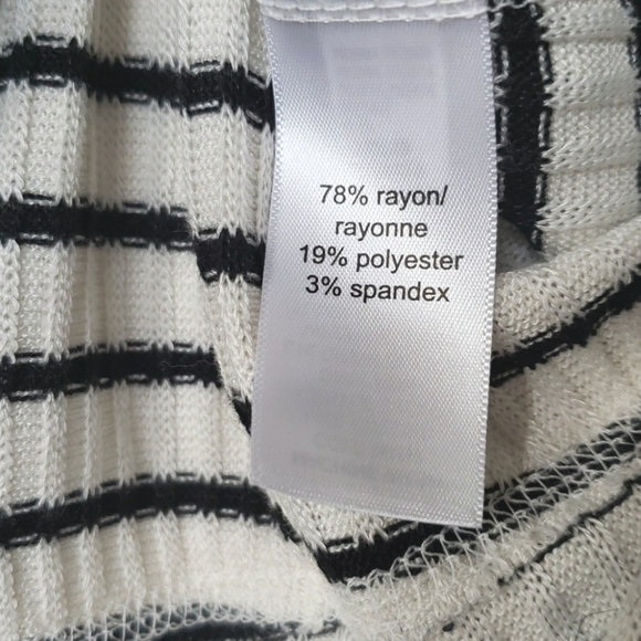 Maurices 24/7 white black striped mock neck dolman womens long sleeve top sz M - Picture 8 of 13